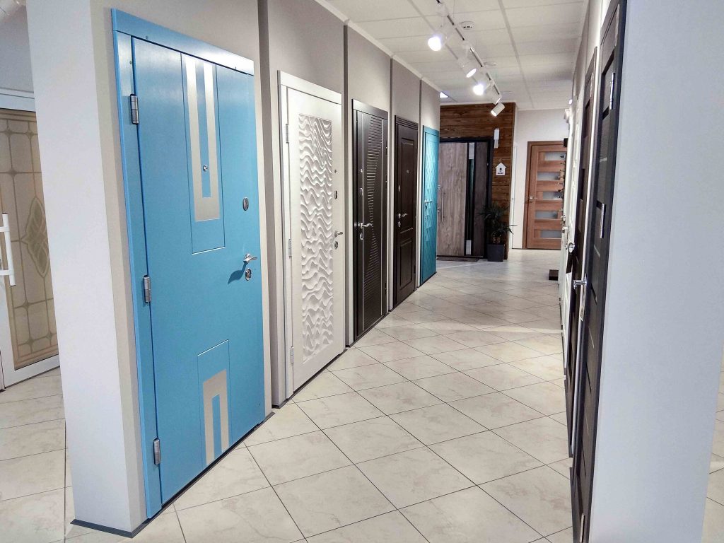 Асортимент металевих дверей